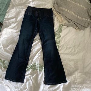 Old navy maternity jeans